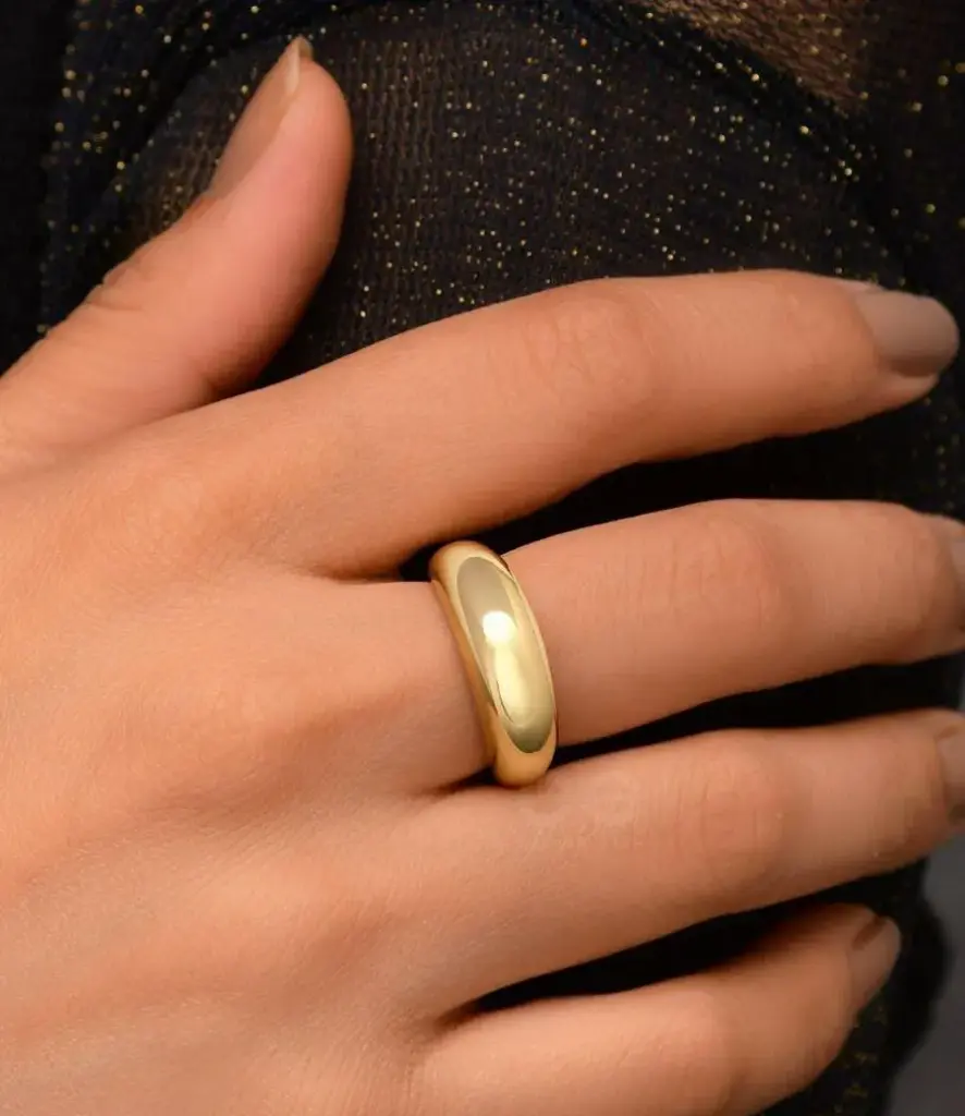The Golden Grace - Golden Statement Ring adjustable