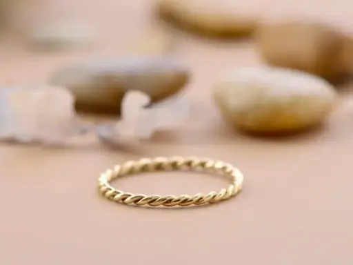 TWIST  RING