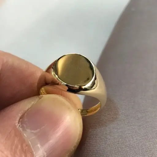 Gold Round Plain Sides Signet Ring