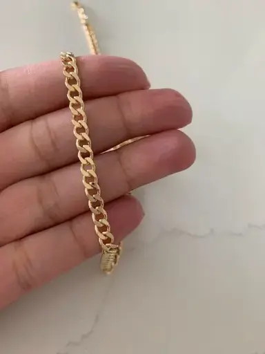 Cuban Curb Link Chain bracelet