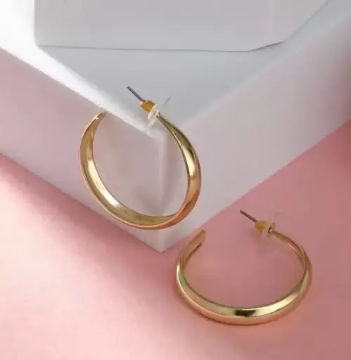 Gold plated classic hoops earrings